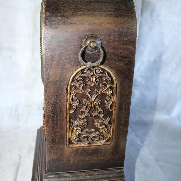 Three Hands Corp. Mantel Clock Style Clock WORKS! - Picture 12 of 13